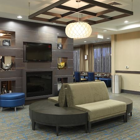 Holiday Inn Express Hotel & Suites Goldsboro - Base Area By Ihg Zewnętrze zdjęcie