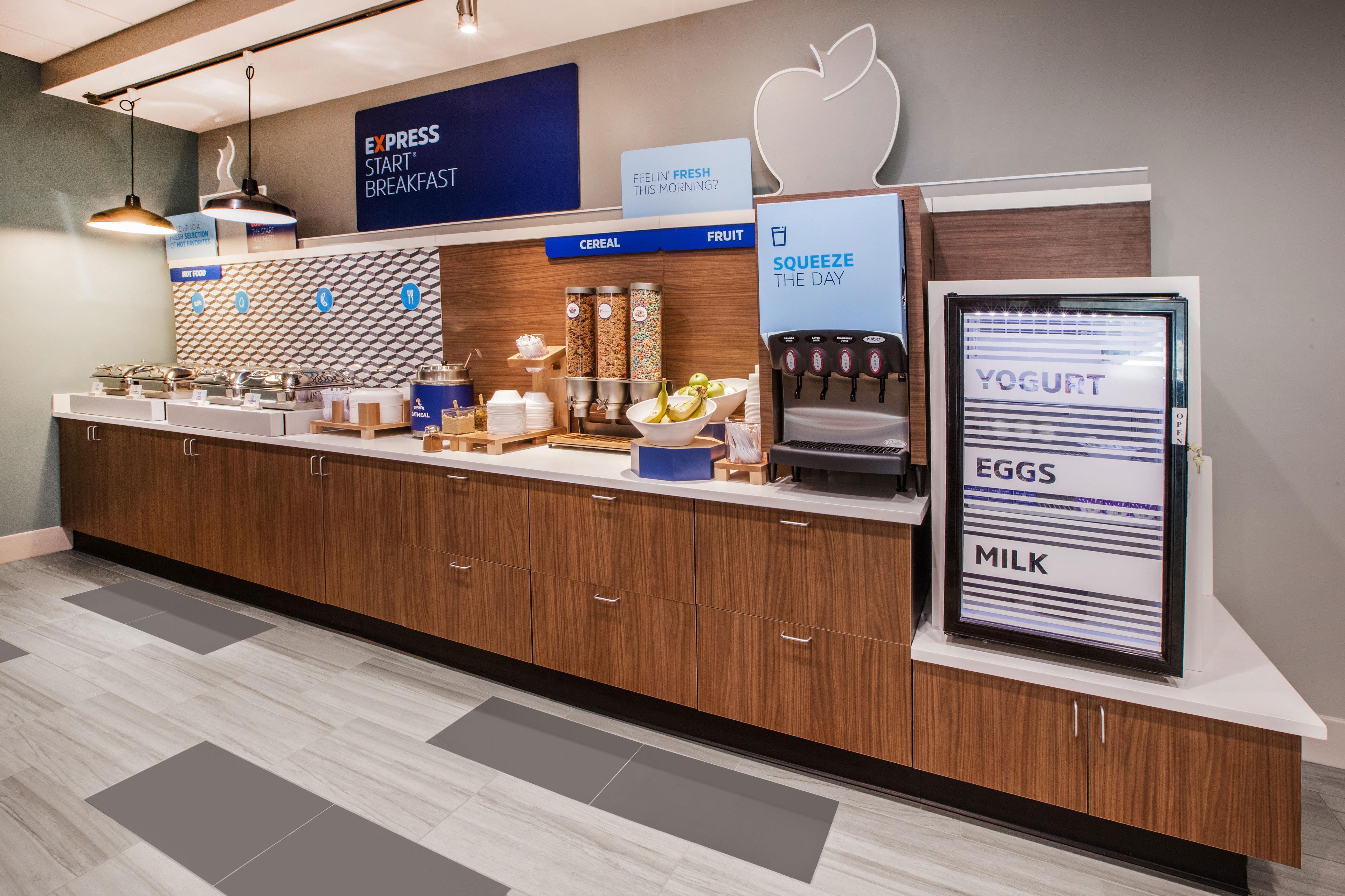 Holiday Inn Express Hotel & Suites Goldsboro - Base Area By Ihg Zewnętrze zdjęcie